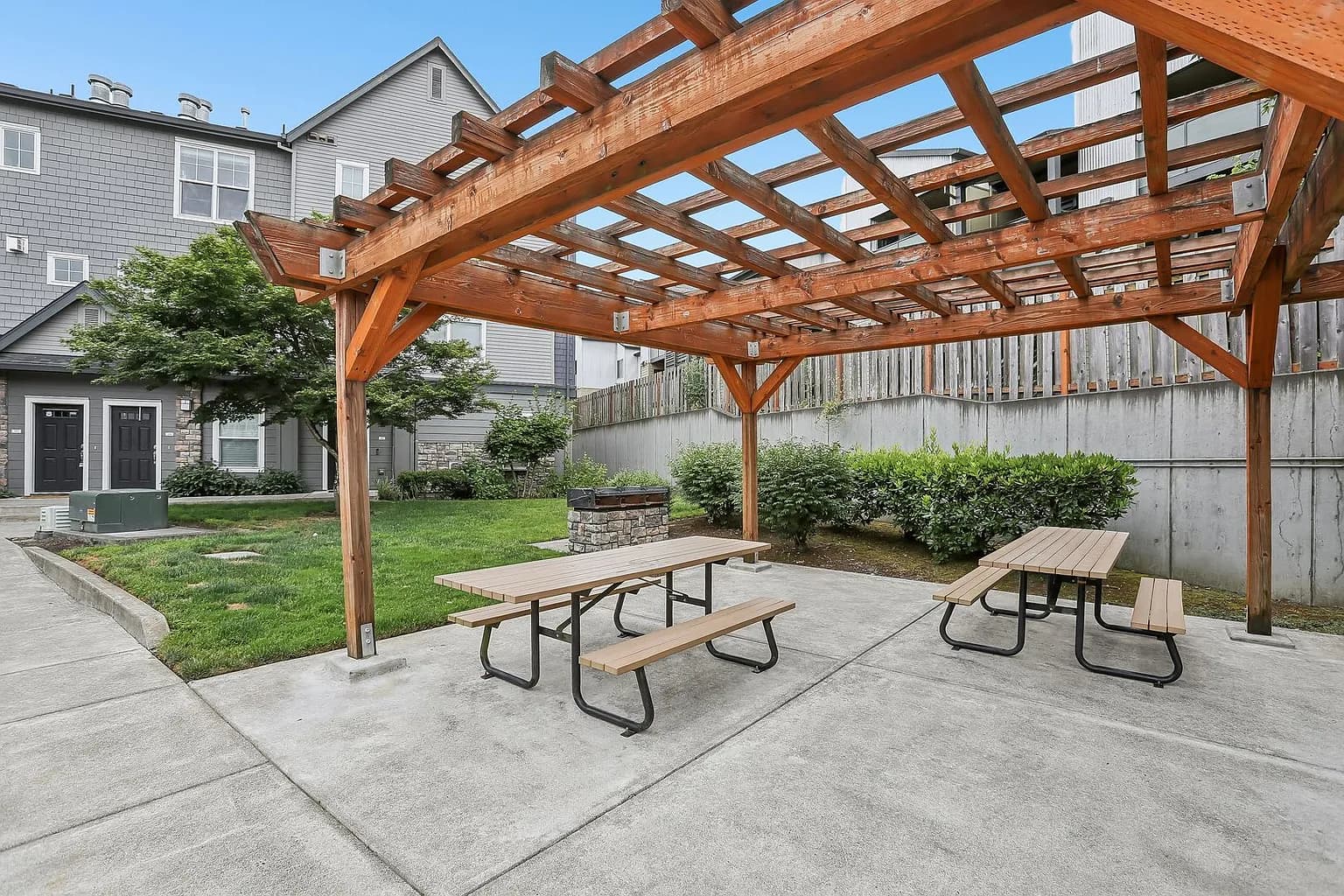 10805 NE Red Wing Way Unit 201 - Thumbnail 4