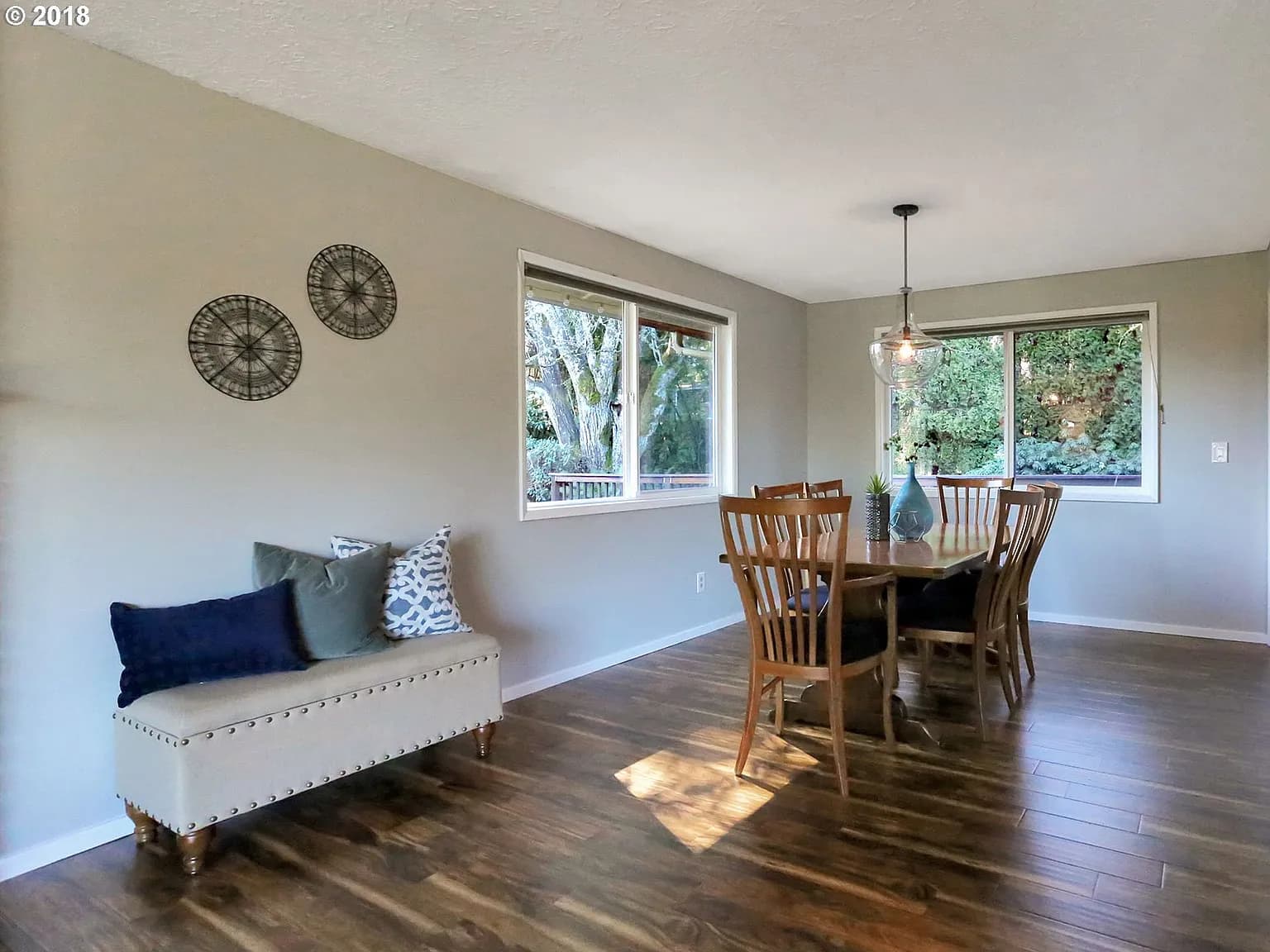 1710 Hillcrest Dr - Thumbnail 6