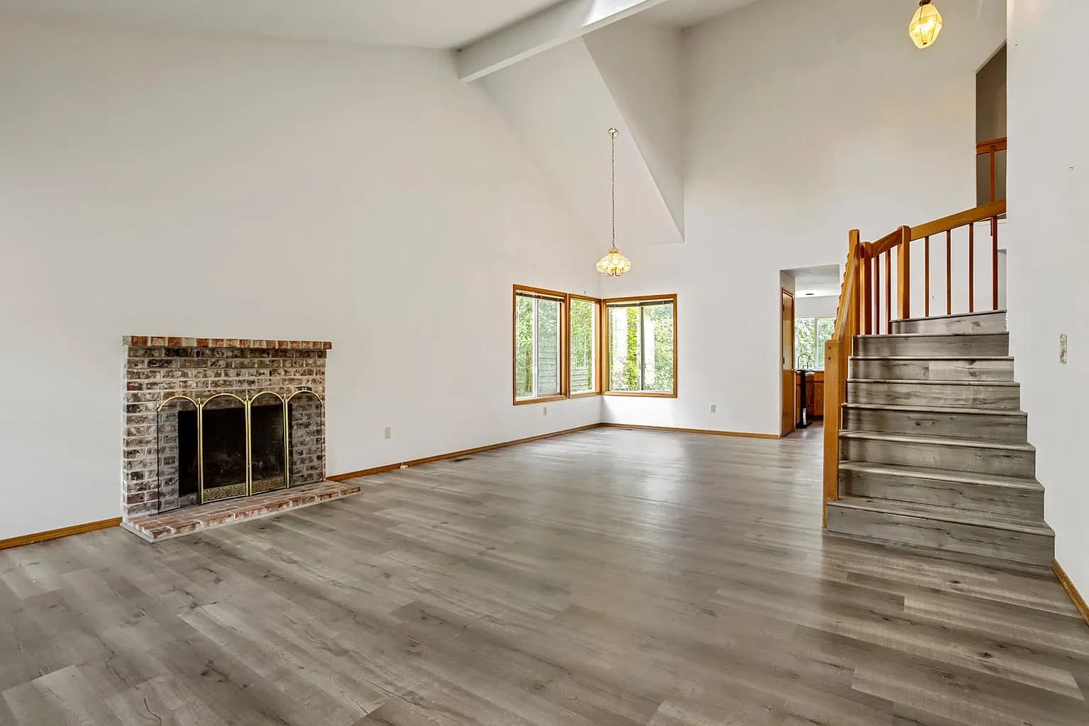 17892 NW Deerfield Dr - Thumbnail 4