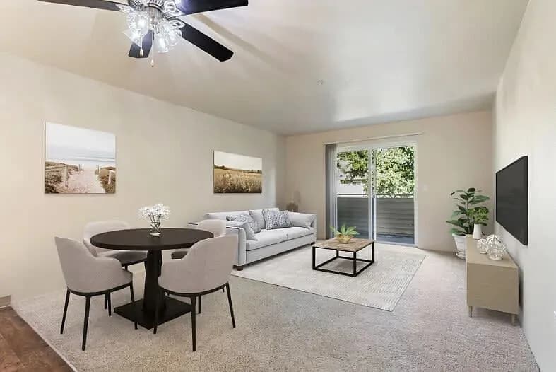 100 SE 160th Ave #209 - Thumbnail 3