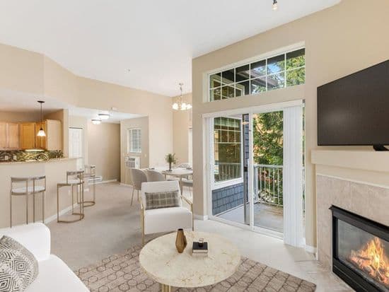 1819 NE 101st Ave UNIT 201