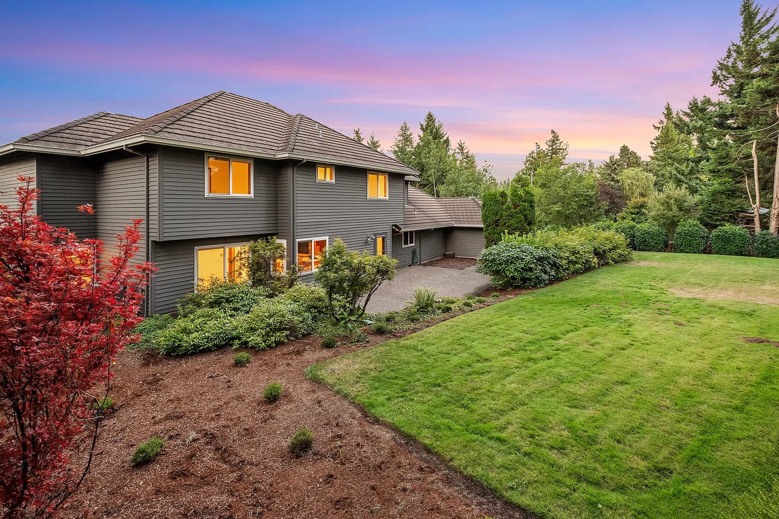 1324 Stonehaven Dr - Thumbnail 4