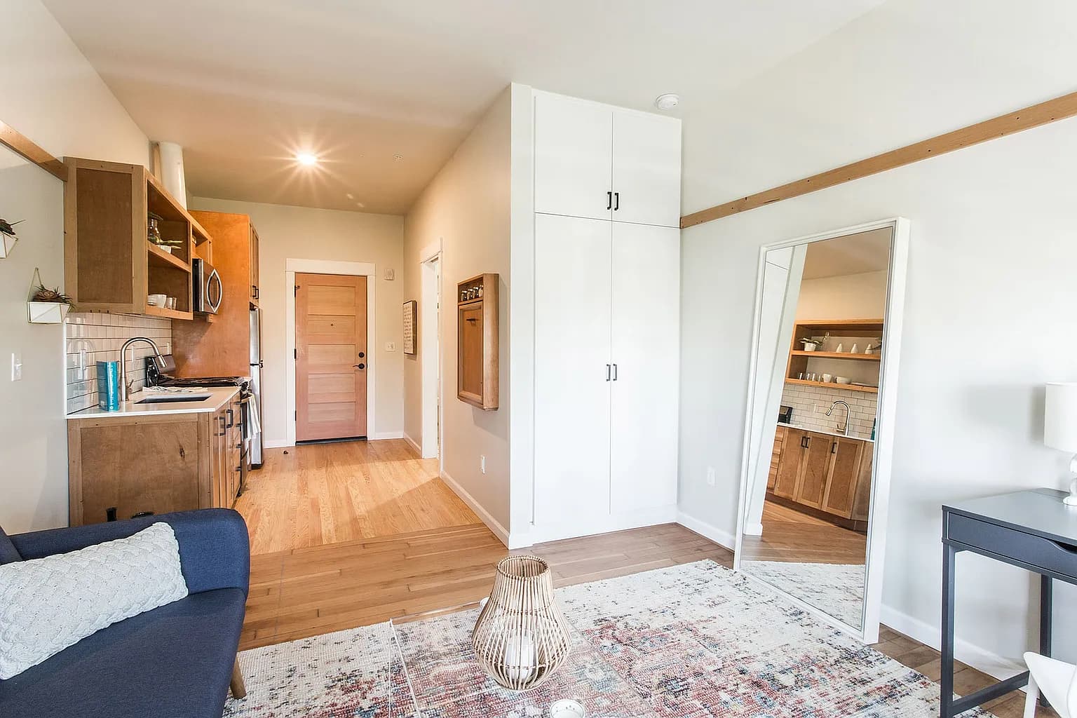 1920 NW 26th Ave #252 - Thumbnail 6