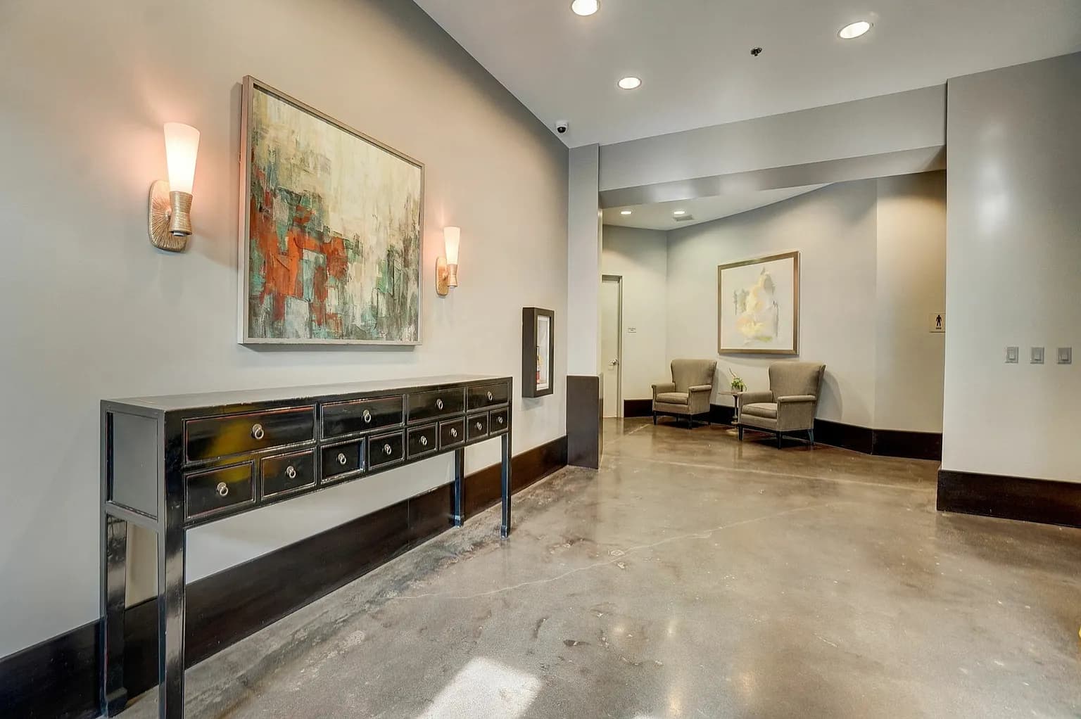 900 NW Lovejoy St #1-906 - Thumbnail 2