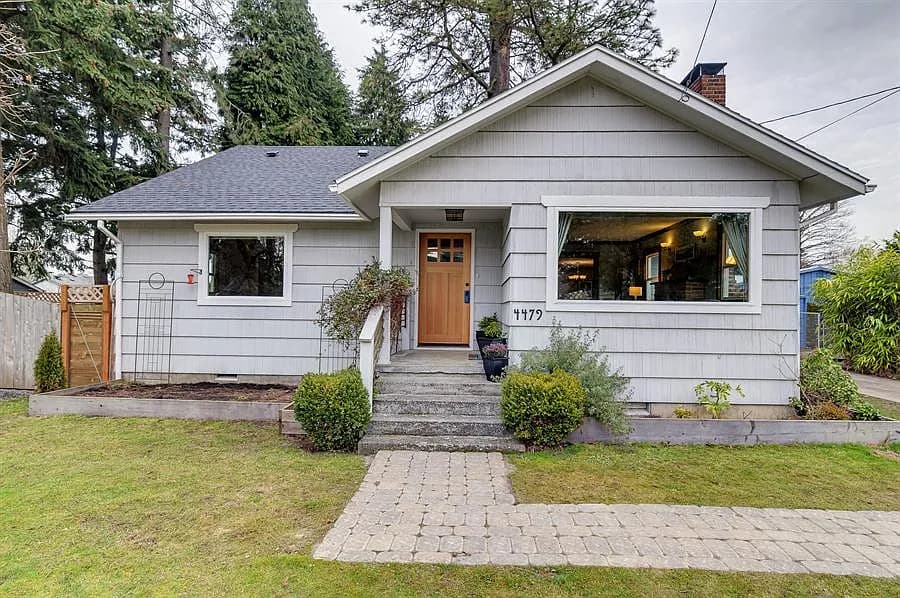 4479 SE Logus Rd - Thumbnail 2