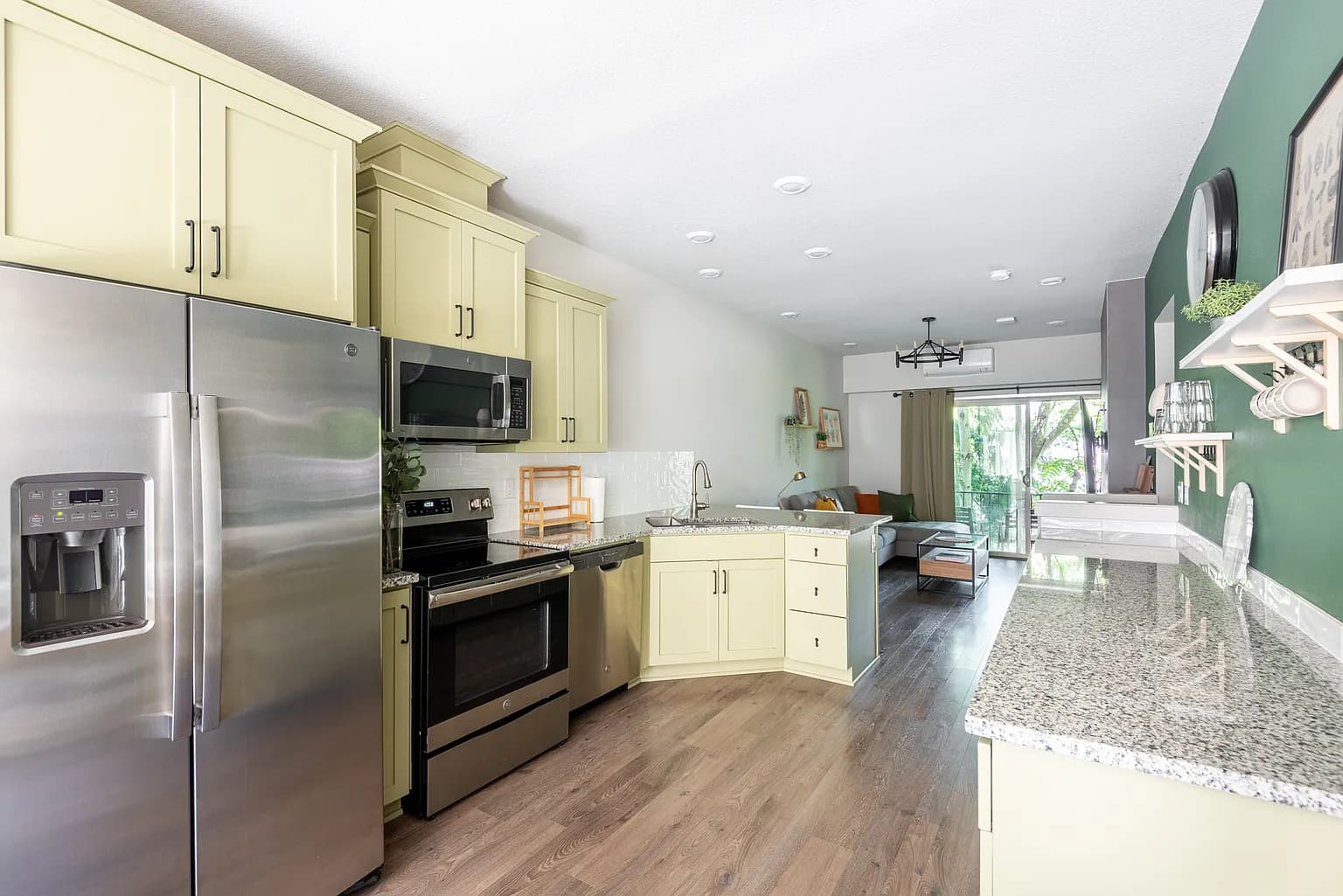 8899 SW Elena Ln #1 - Thumbnail 4