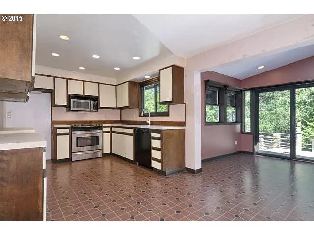 1707 SW Binford Lake Pkwy - Thumbnail 6