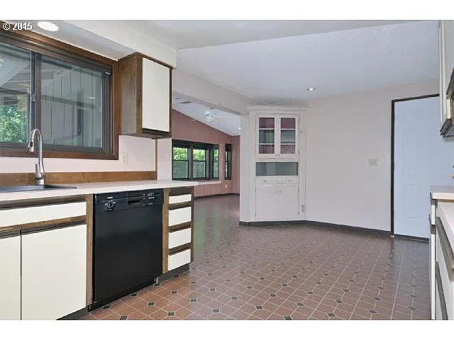 1707 SW Binford Lake Pkwy - Thumbnail 5