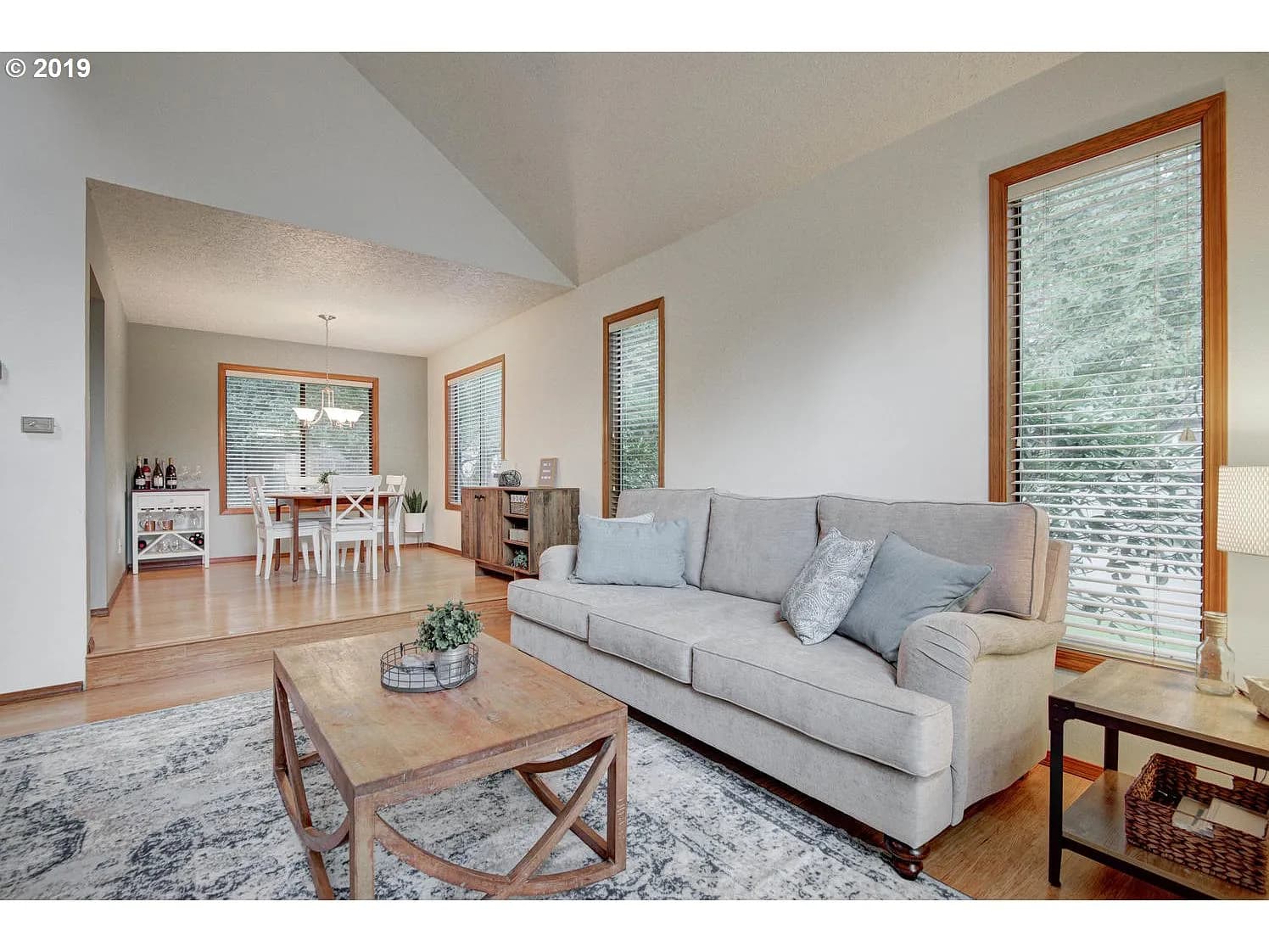 1500 Braemar Ct - Thumbnail 4