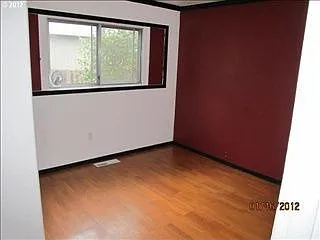 18470 Lower Midhill Dr - Thumbnail 4