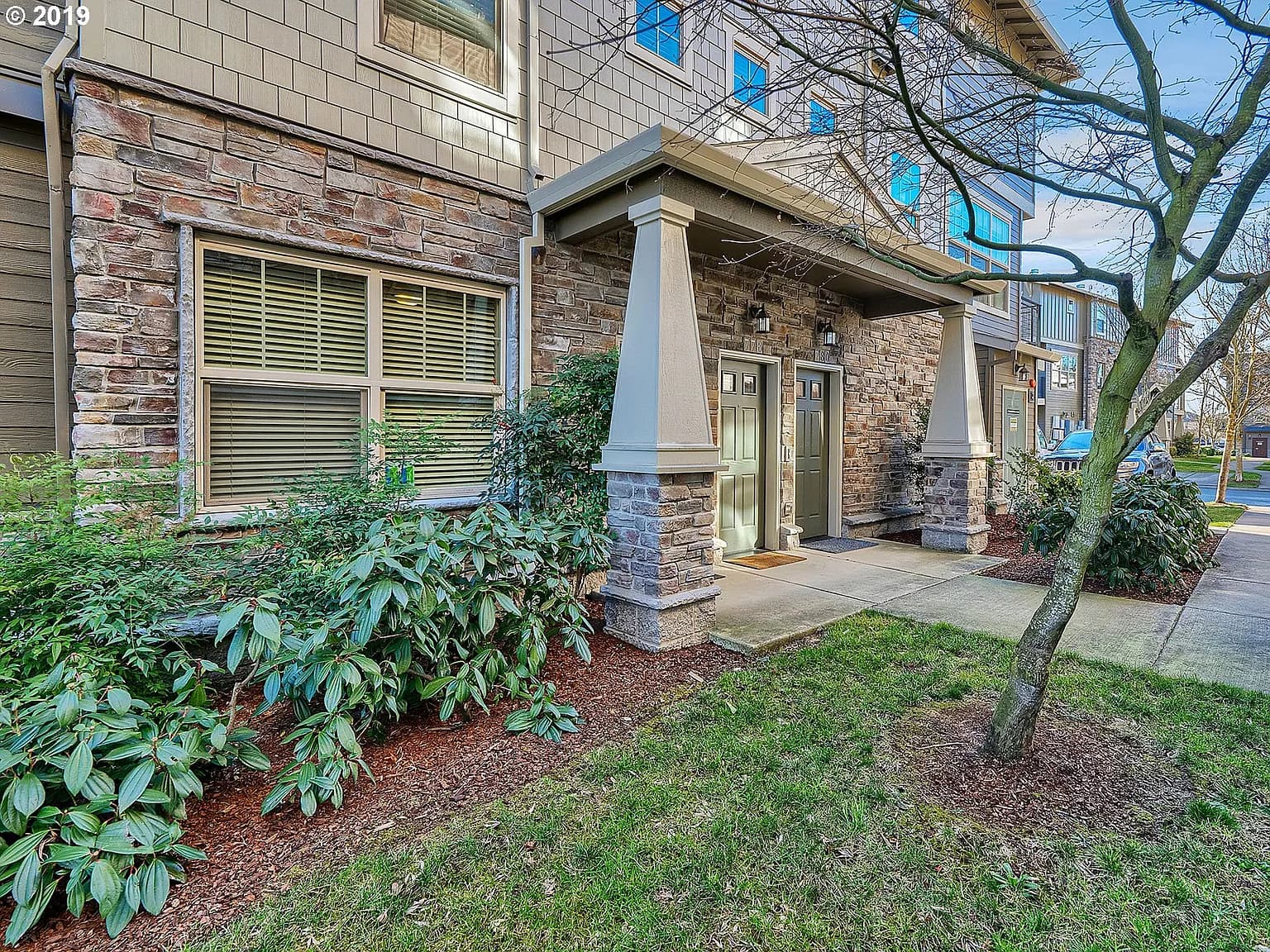 780 NW Adwick Dr