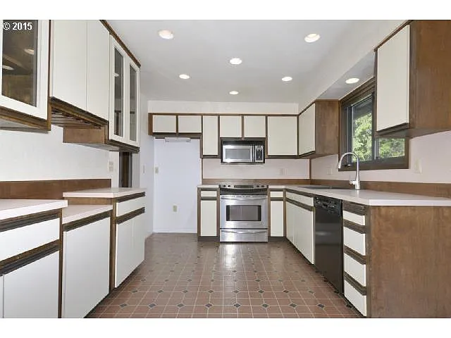 1707 SW Binford Lake Pkwy - Thumbnail 4