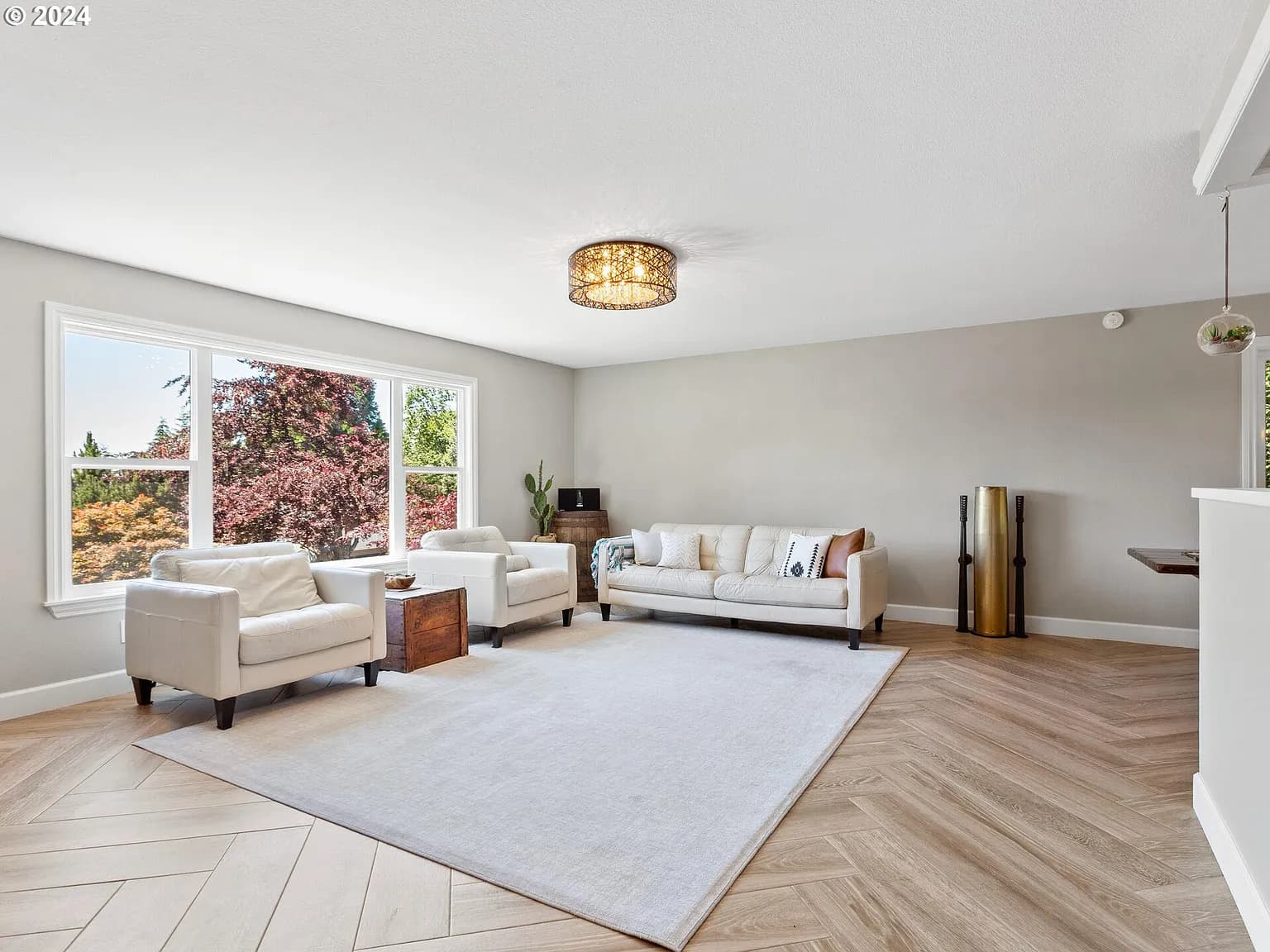 19546 Kapteyns St - Thumbnail 6