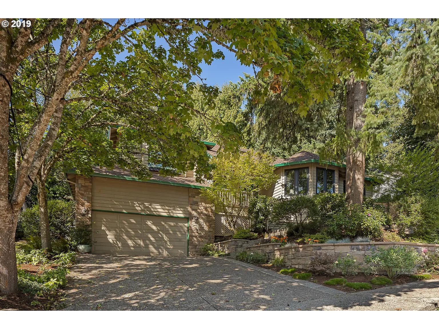 1494 Skye Pkwy - Thumbnail 3