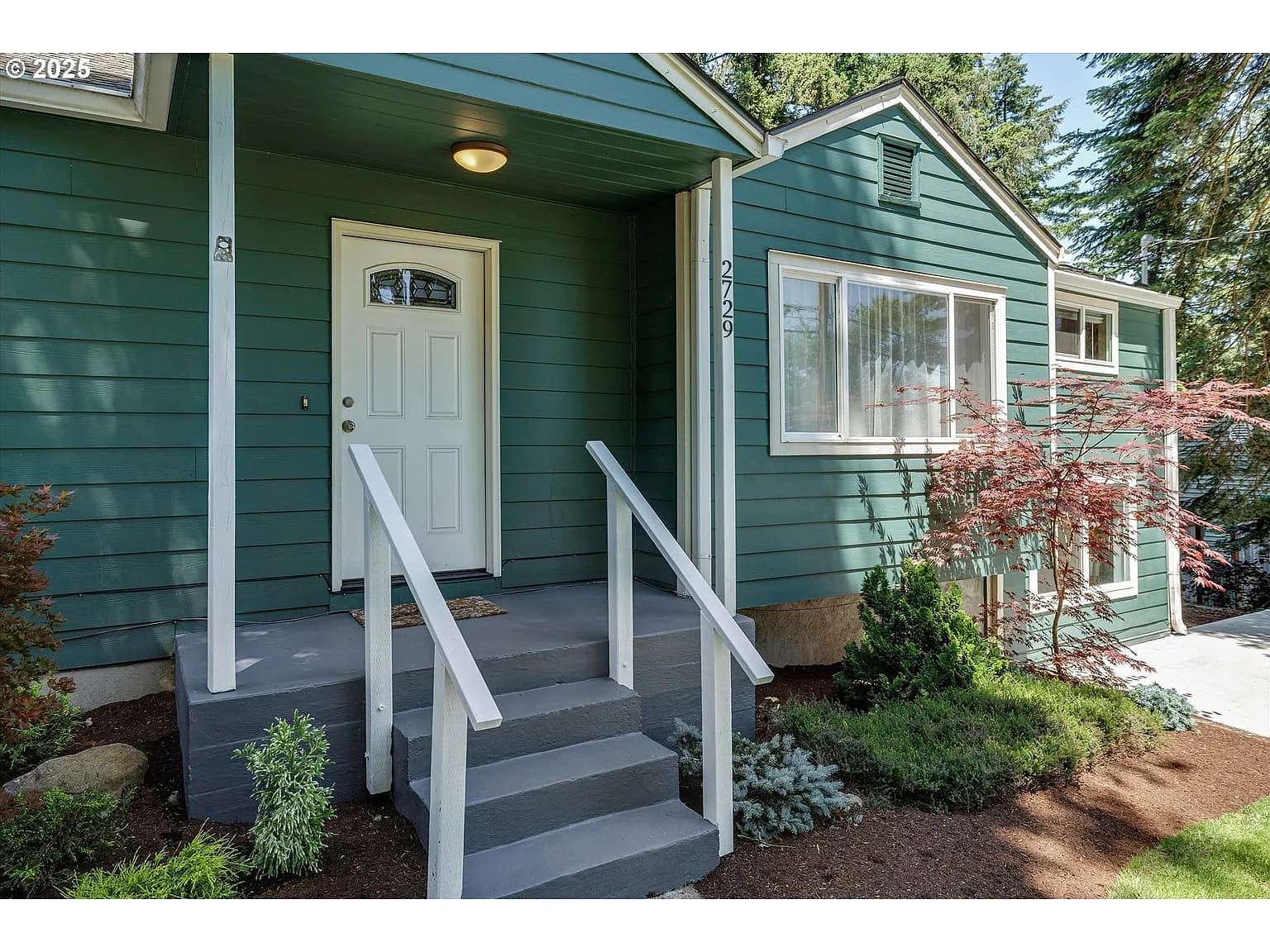 2729 Marylhurst Dr - Thumbnail 2