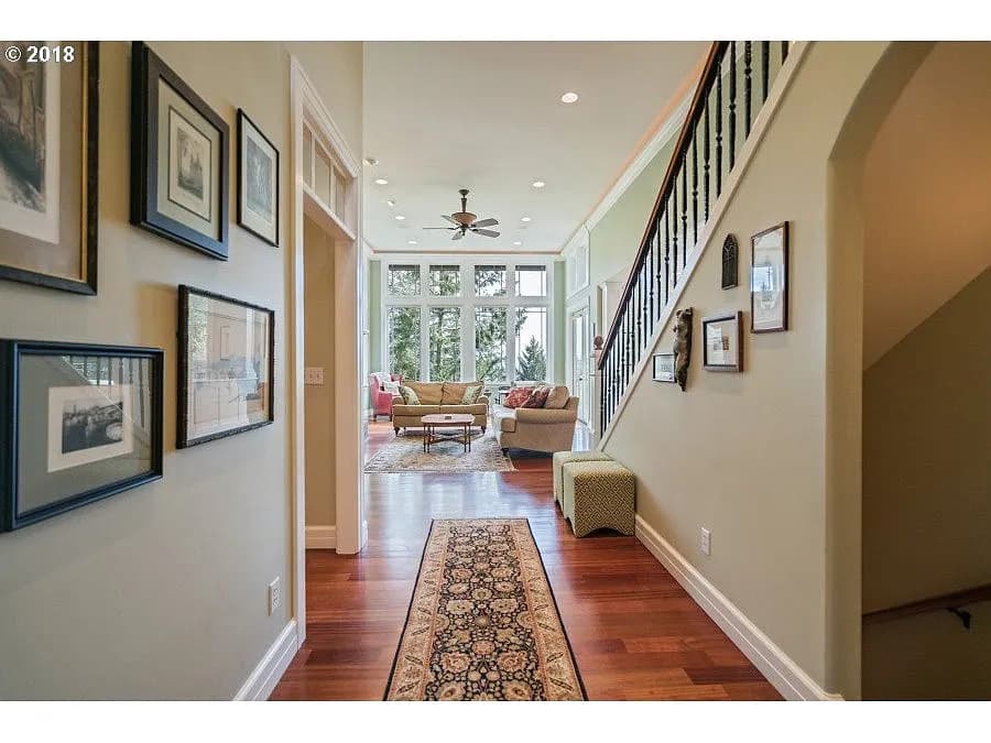 18830 Marylhurst Ct - Thumbnail 4