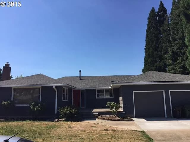 4326 SE Fieldcrest St - Thumbnail 4