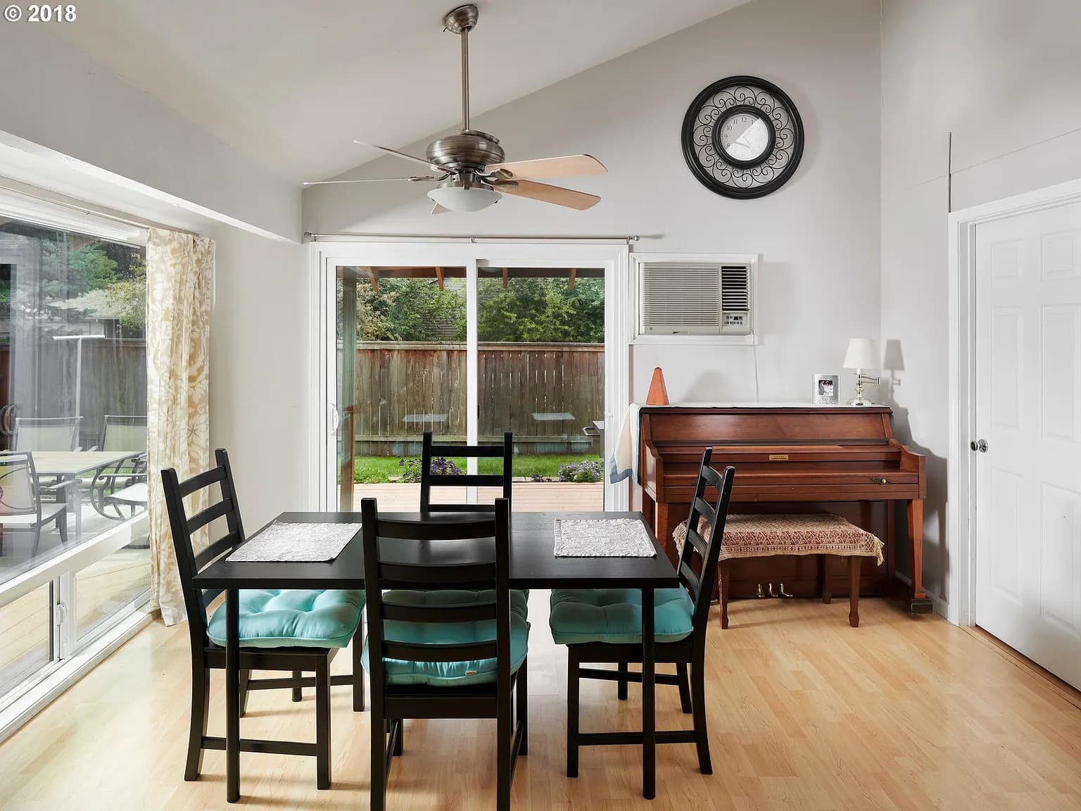 1550 SW 178th Ave - Thumbnail 6