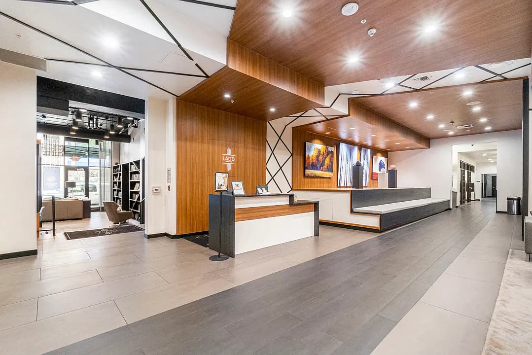 1300 SW Park Ave APT 1415 - Thumbnail 4