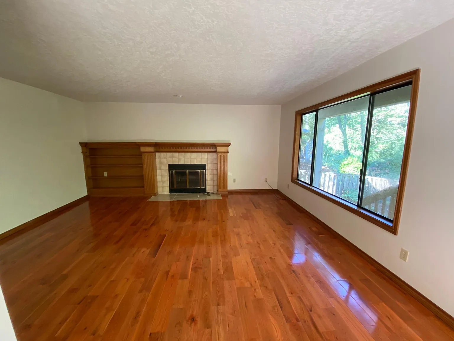 1347 Troon Dr - Thumbnail 5