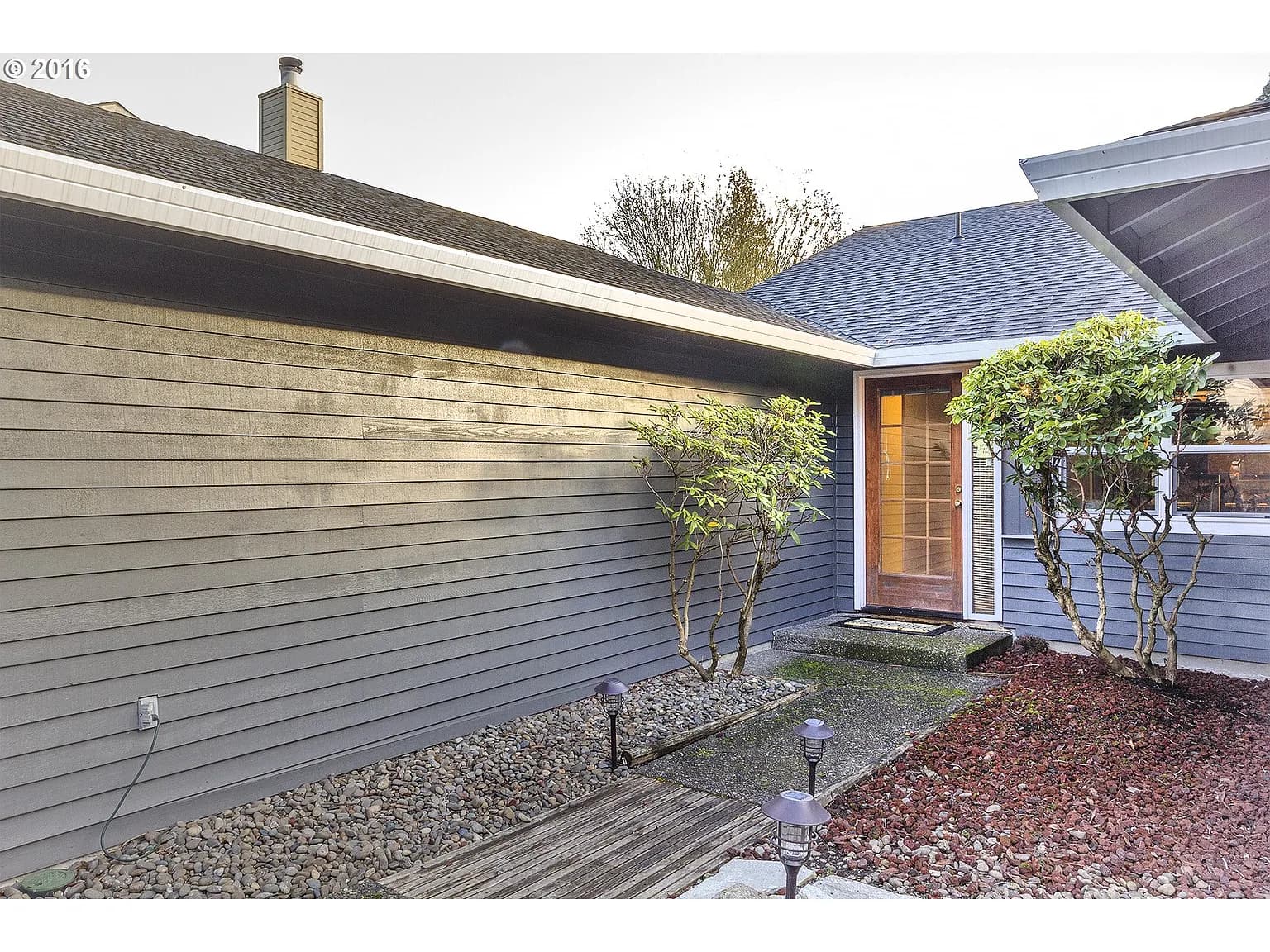 17742 SW Janell Ct - Thumbnail 4