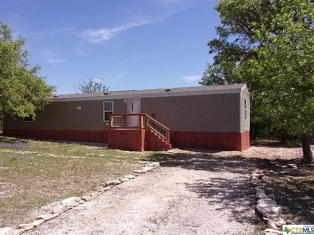 506 Henderson Dr - Thumbnail 3