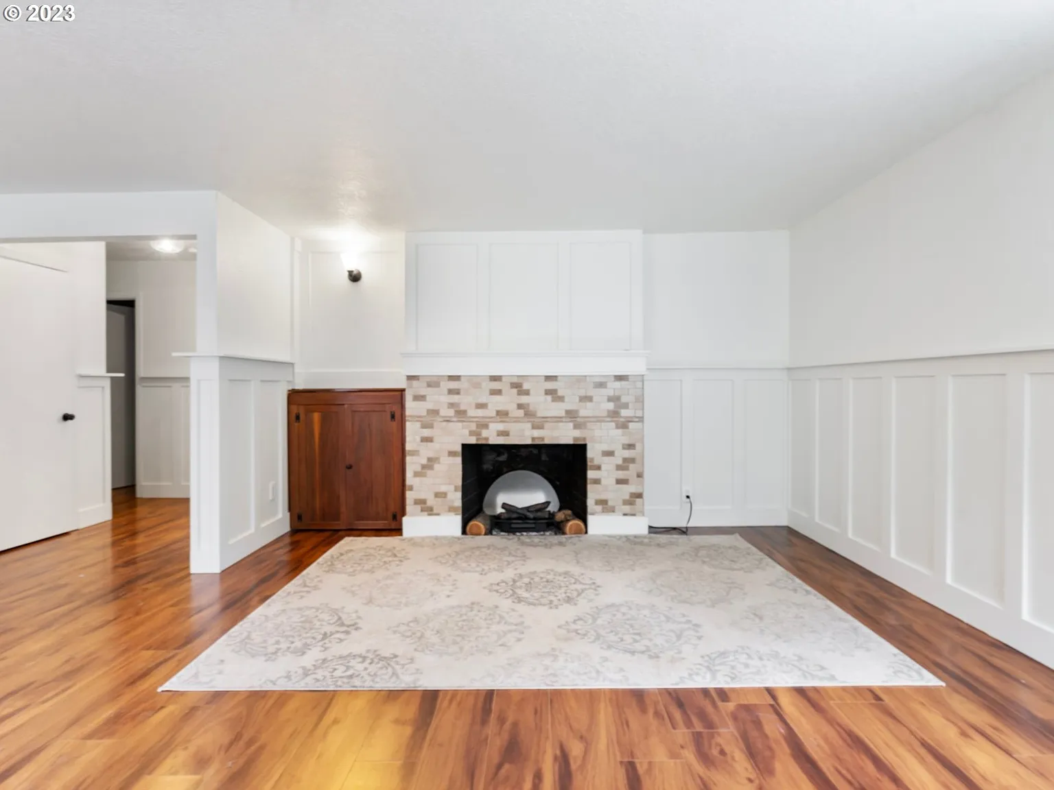 18350 Lower Midhill Dr - Thumbnail 5