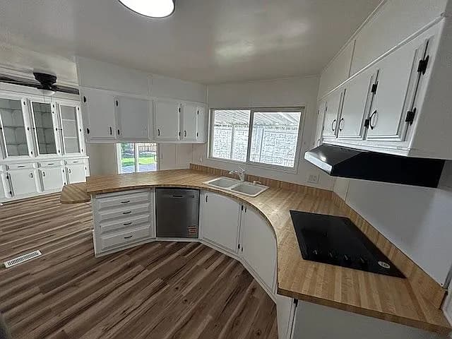 100 SW 195th Ave - Thumbnail 5