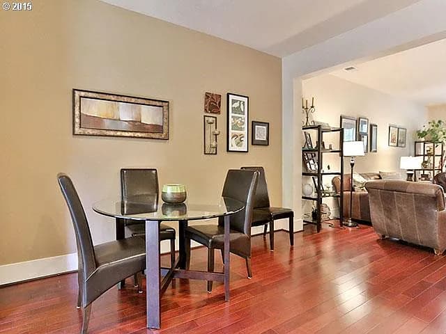 619 SW Foresta Ter - Thumbnail 5