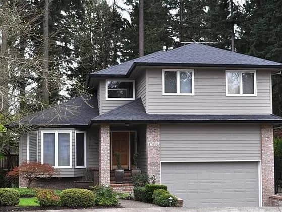 17698 Pointe Forest Ct