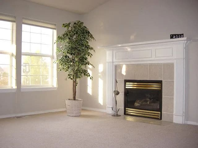 15084 Persimmon Way - Thumbnail 4