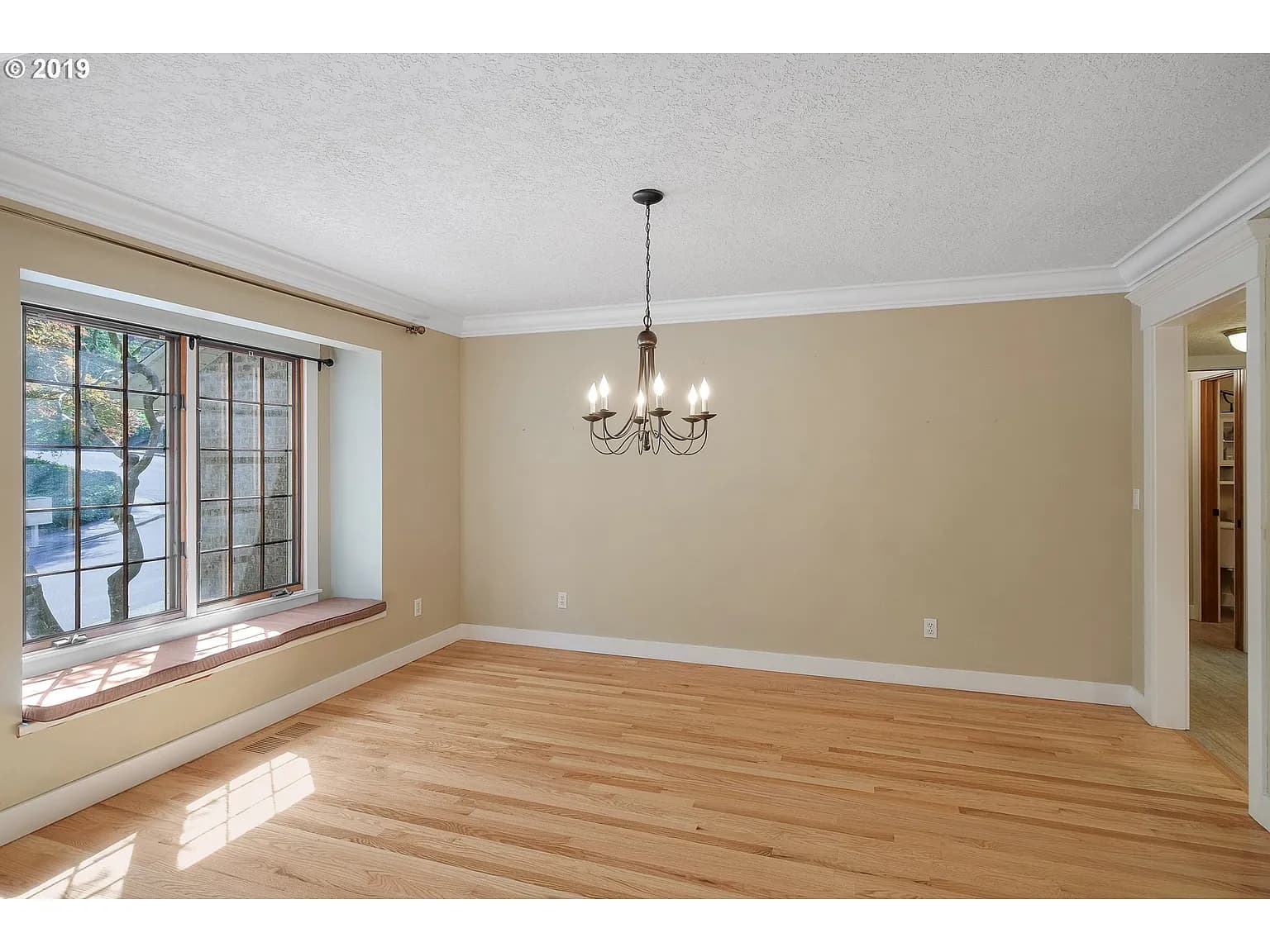 1337 Stonehaven Dr - Thumbnail 5