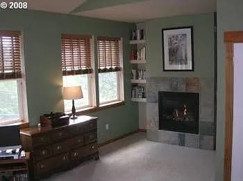 5201 SE Roethe Rd - Thumbnail 3