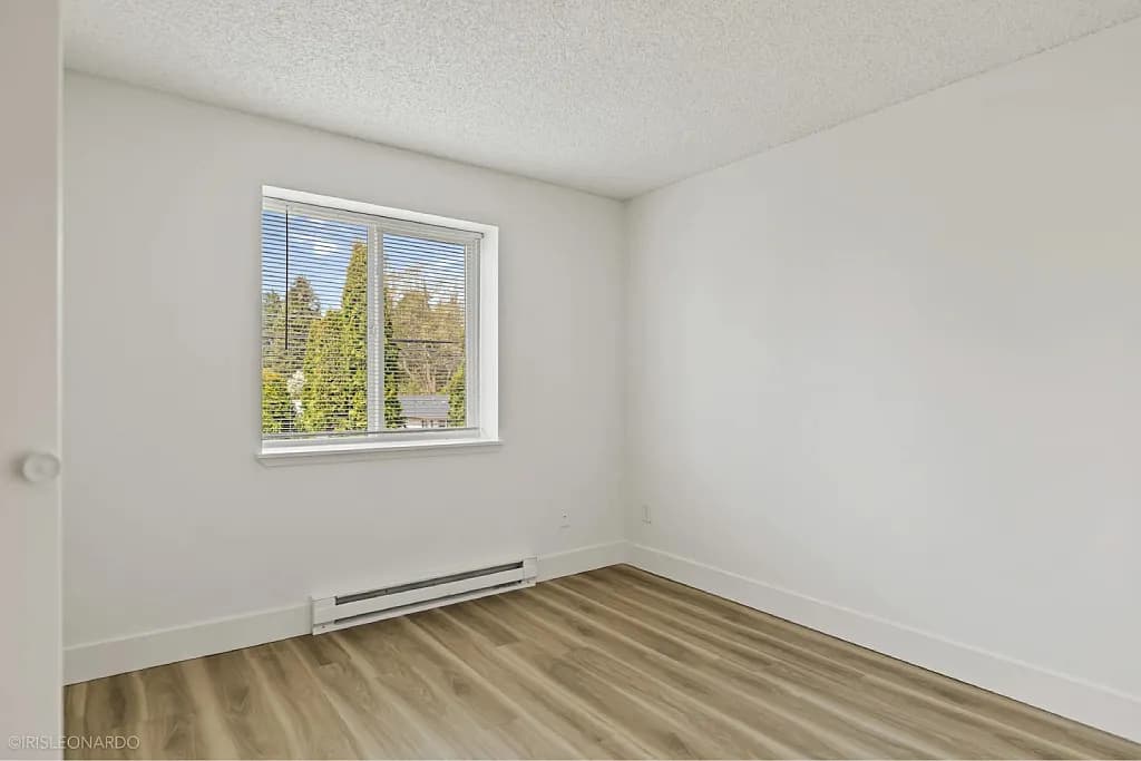 2500 SE 157th Ave #D40 - Thumbnail 6