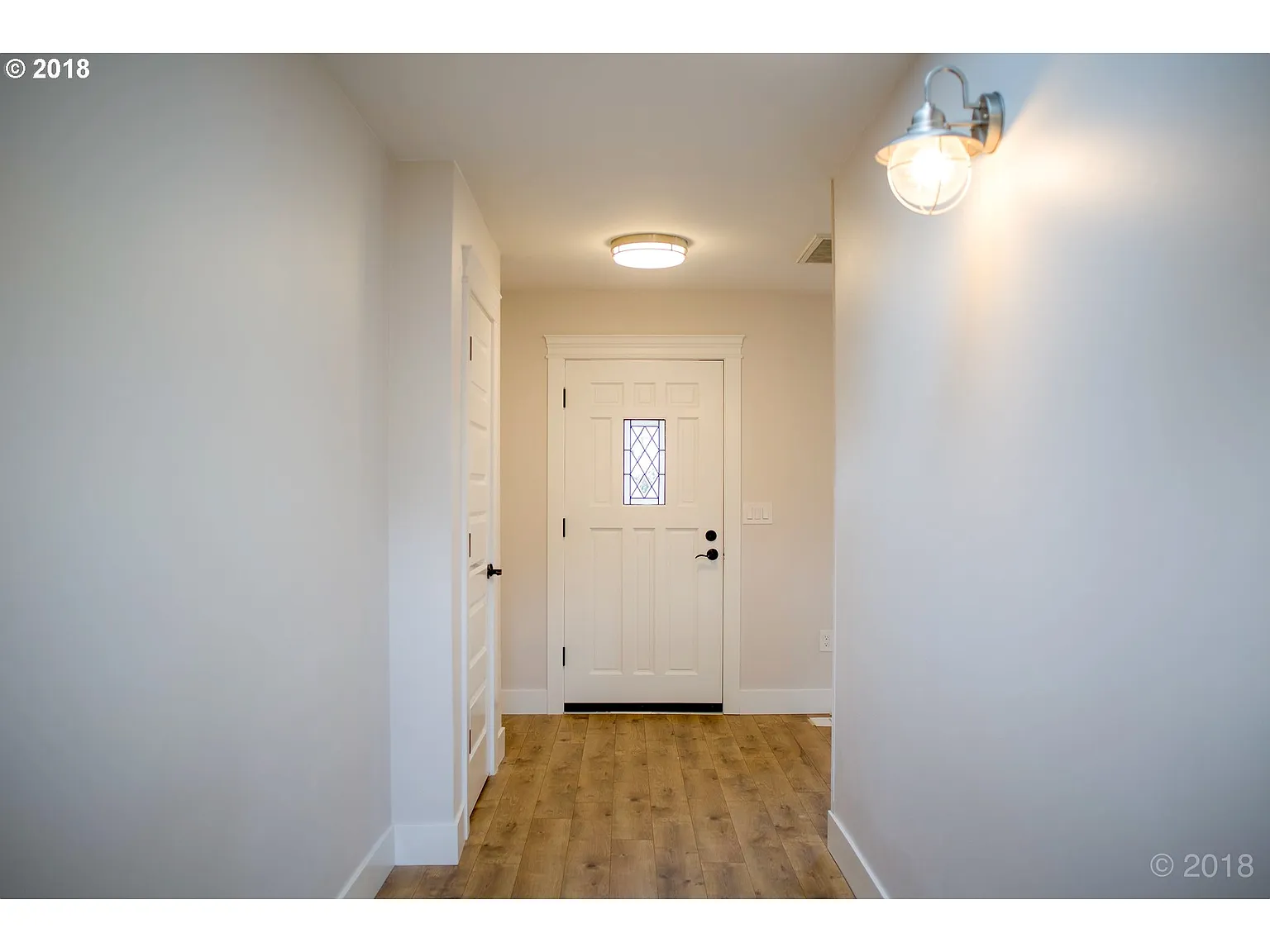 1782 Hillcrest Dr - Thumbnail 4