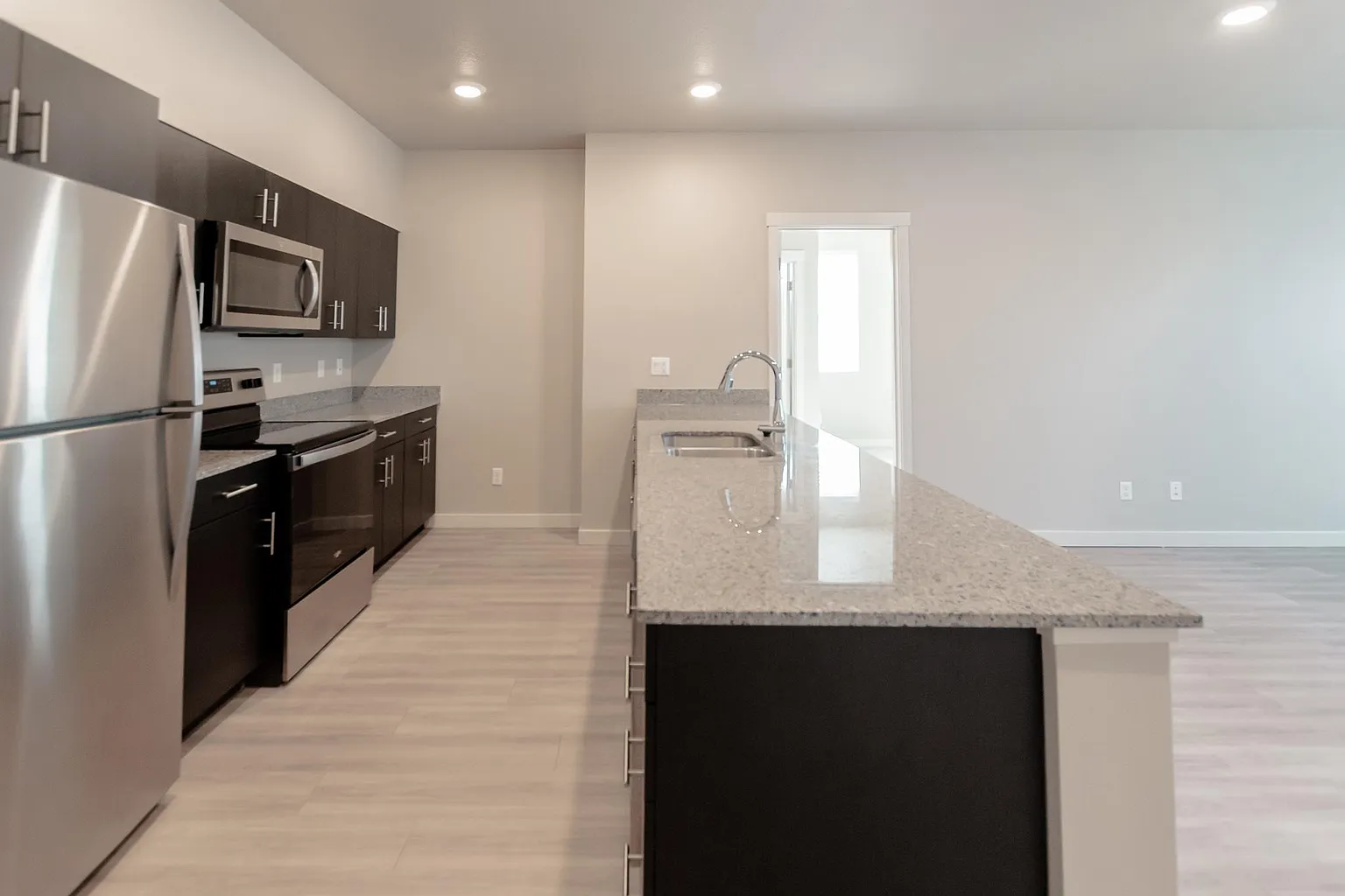 7128 NW 159th Ave #7112-308 - Thumbnail 5