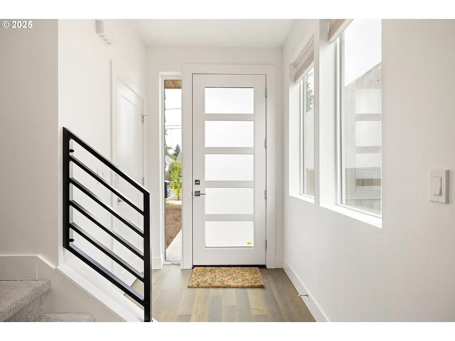 4820 SE 75th Ave - Thumbnail 4