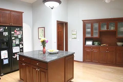 18687 Upper Midhill Dr - Thumbnail 4