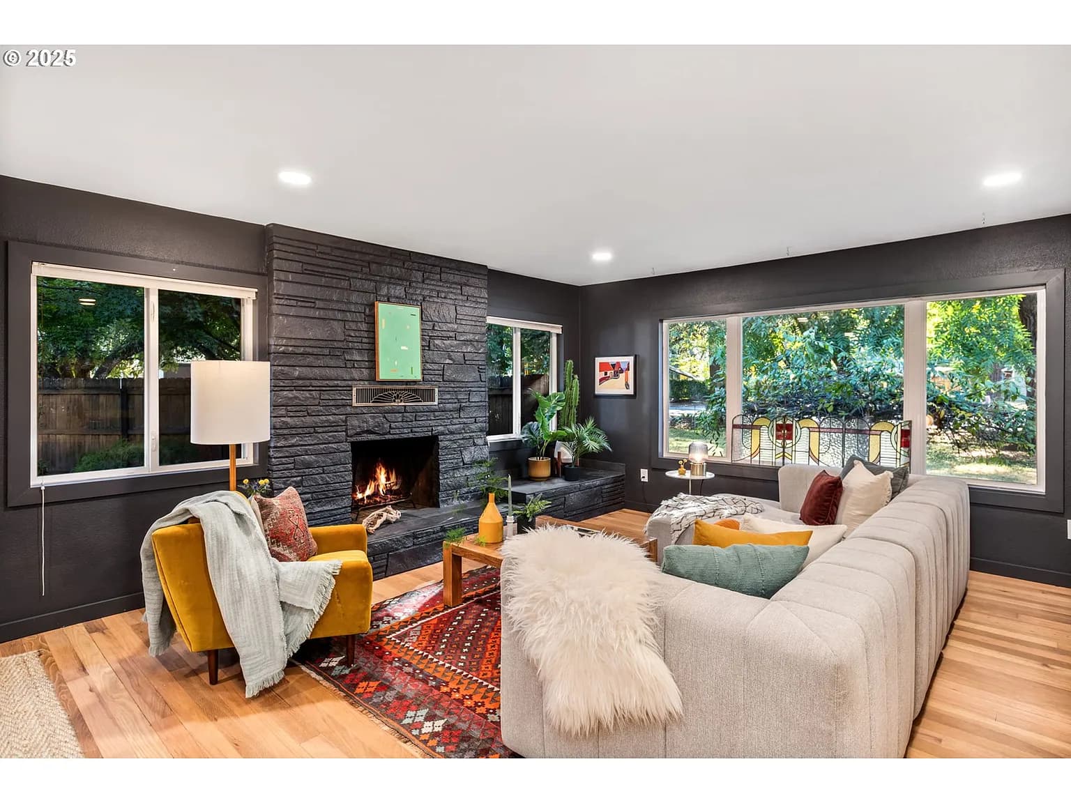 9964 SE 43rd Ave - Thumbnail 2