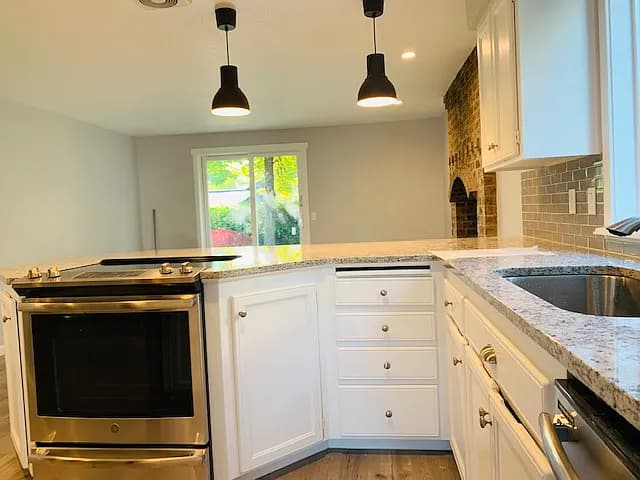 12310 SW North Dakota St - Thumbnail 6