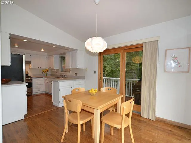 18754 Upper Midhill Dr - Thumbnail 6