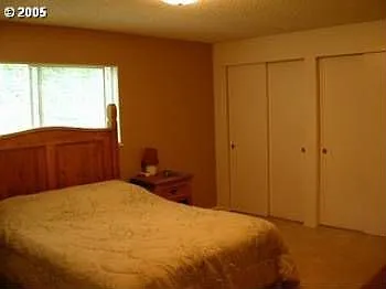 18369 Willamette Dr - Thumbnail 5