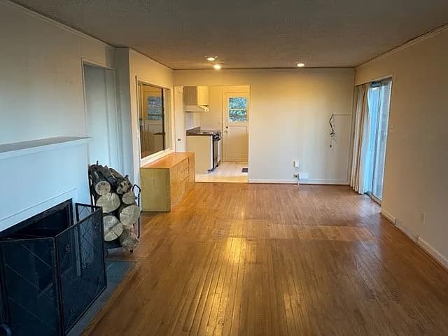 2622 Marylhurst Dr - Thumbnail 2