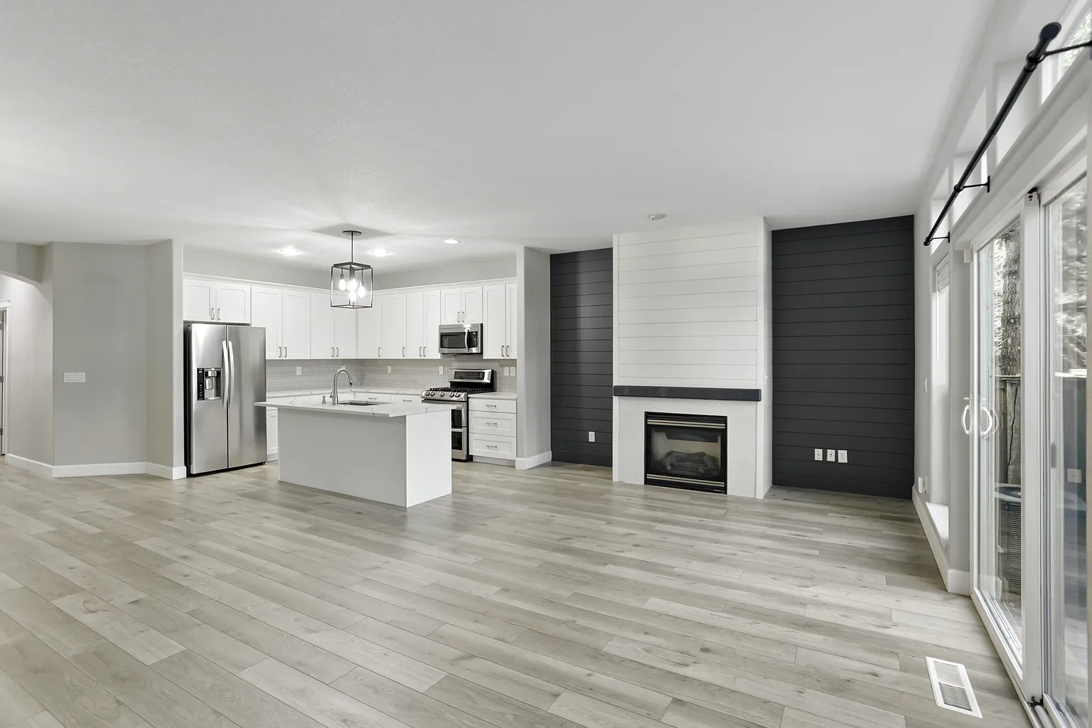 16603 SW 134th Ter - Thumbnail 6