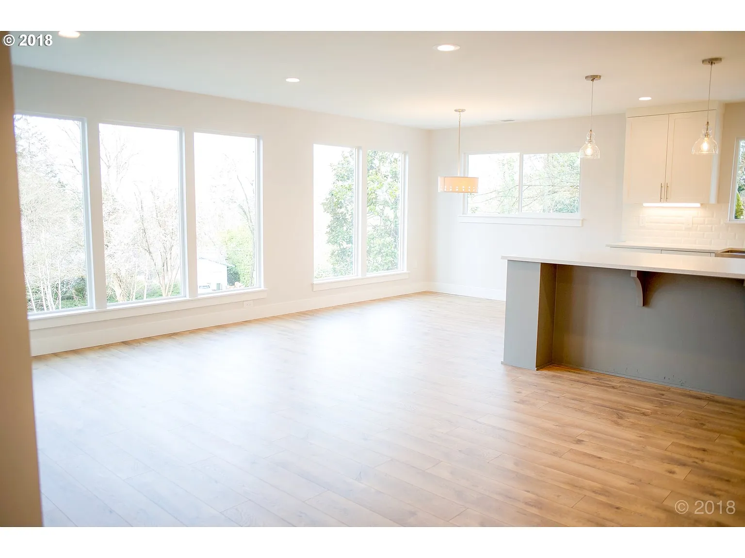 1782 Hillcrest Dr - Thumbnail 6