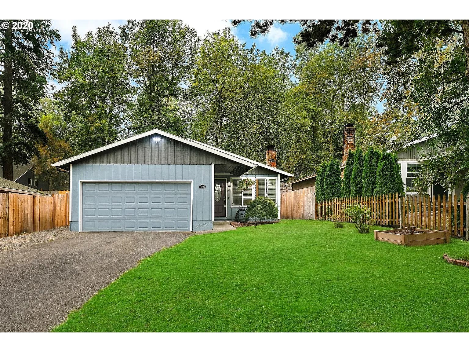 18365 Willamette Dr - Thumbnail 2