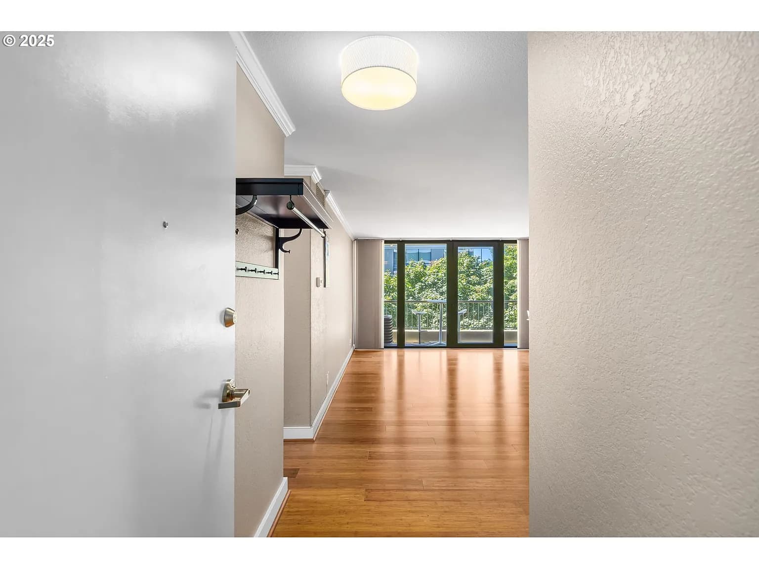 255 SW Harrison St APT 4C - Thumbnail 6