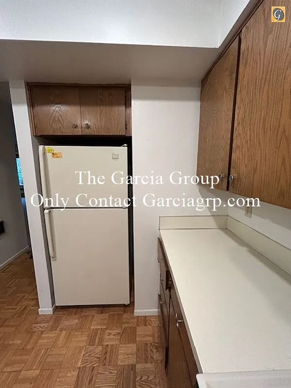 315 Cervantes - Thumbnail 3