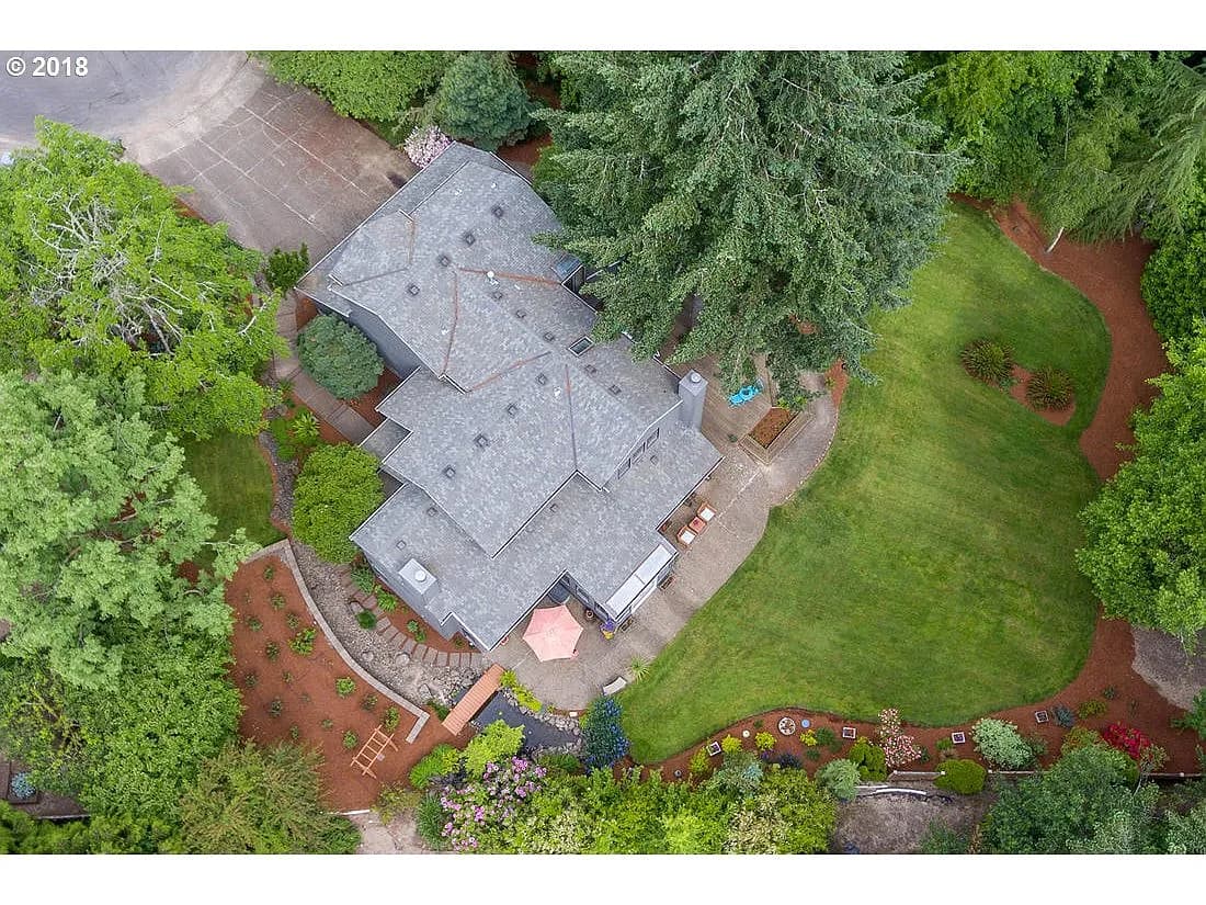 1505 Braemar Ct - Thumbnail 3