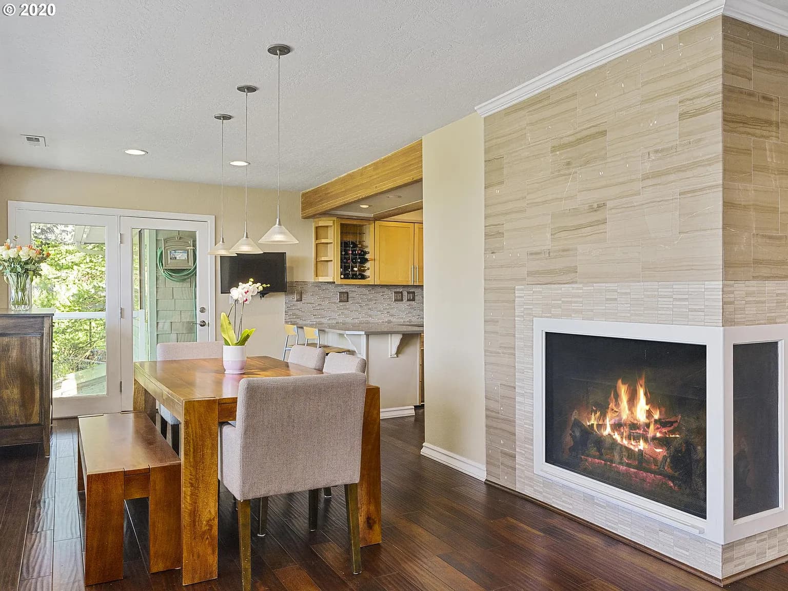 4242 SW Hewett Blvd - Thumbnail 3